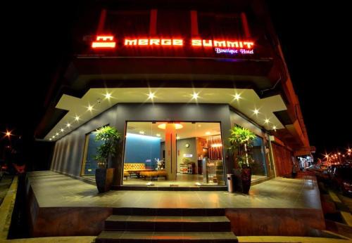Merge Summit by Secoms