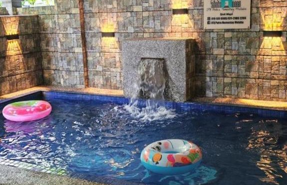 MIQA Private Poo Homestayl Melaka