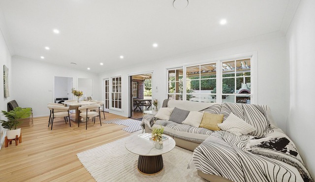 Modern Federation Retreat | North Shore Stay | Parking
