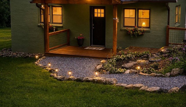 Modern Mountain Cottage Near Downtown Spruce Pine, NC in Spruce Pine