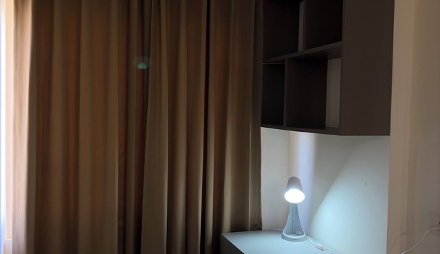 Modern Studio Apartment with WiFi + Kitchen