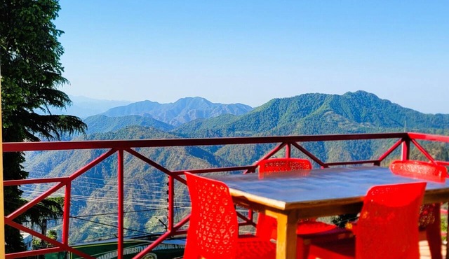 Morning Breeze Homestay Kanatal