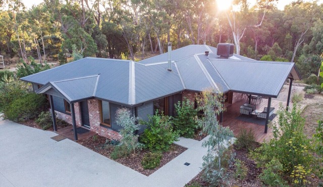 Mountain View in Macedon