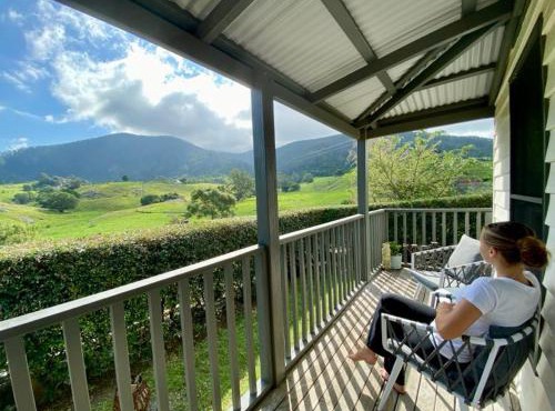 Mountain View Tilba Tilba