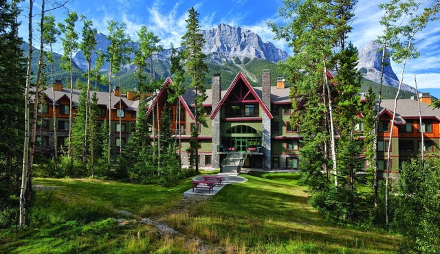 Mountains, glaciers, forests! in Canmore