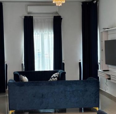 MP Homestay Four-Bedrooms House