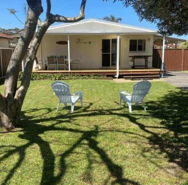 My Hideaway - Pet Friendly- 10 mins walk to Callala Beach Cove