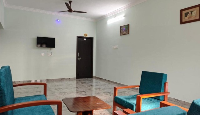 Naadi Rooms