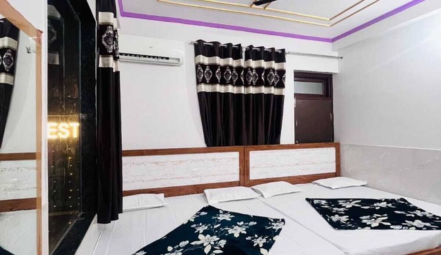 New khandelwal Guest House