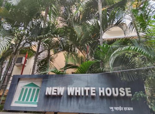 New White House Hotel
