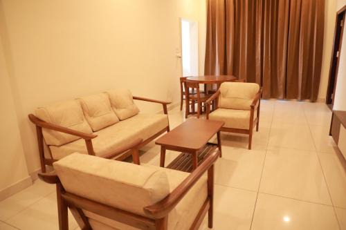 Nilgiri Woodlands Service Apartments