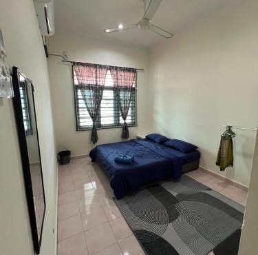 Novahaus4 Homestay Gong badak