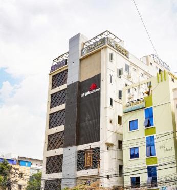 Oak Line Hotels and resorts