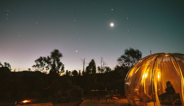 Off-Grid Stargazing Retreat – Unique Bubble Glamping