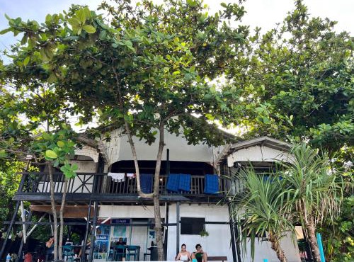 Ohlala Guesthouse