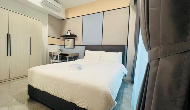 Ooak Mont Kiara Room Only