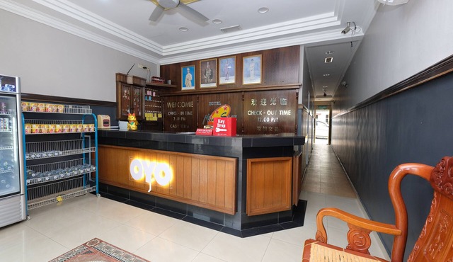 OYO 1190 Nice Stay Hotel