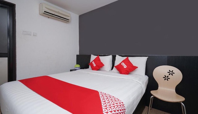OYO 90106 Sindbad Hotel