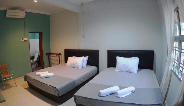 OYO 90116 Fbs Inn Hotel