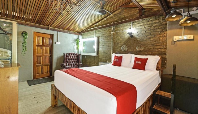 OYO 90636 Teratak Zakiah Chalet