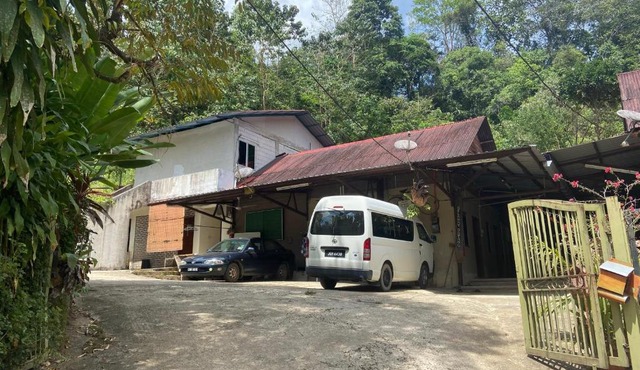OYO 90971 Pollock Homestay