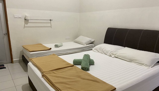 OYO 90971 Pollock Homestay