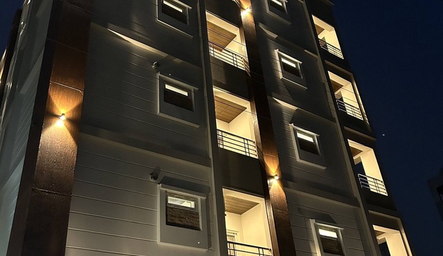 Palladium Luxury Suites Unit II