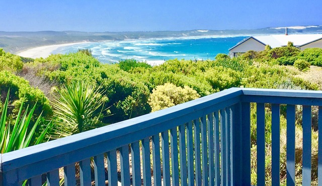 Panoramic Drive Holiday House in Cape Bridgewater