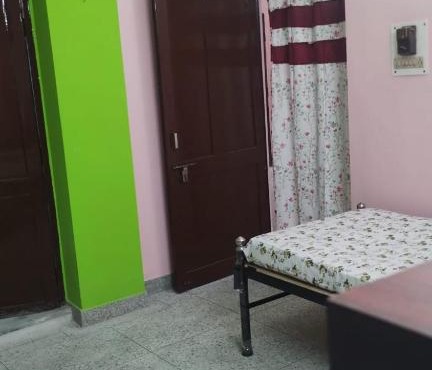 PB HOMESTAY