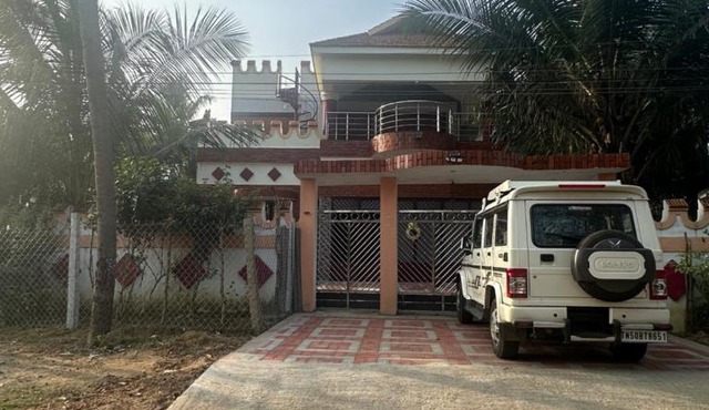 Peaceful green farm house