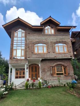 peacenest homestay