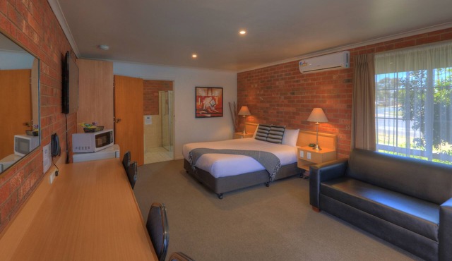 Pevensey Motor Lodge in Echuca