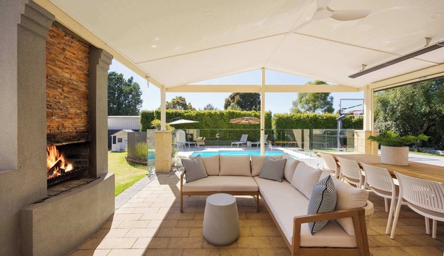 Play on Balcombe | Swim. Steam. Shoot. Stay Peachy in Mount Martha