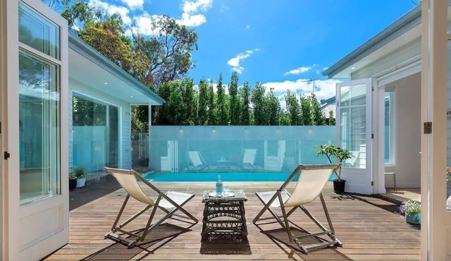 Point Leo Luxury Beach House - Point Leo in Point Leo