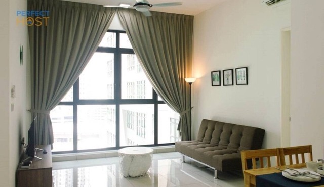 PP #2 Conezion 2BR Deluxe near IOI Mall