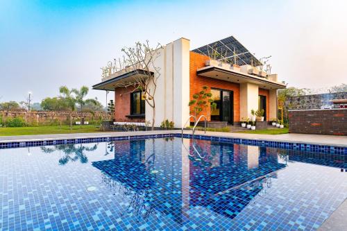 Prassanam Vatika 2-BHK Hillside Villa with Private Pool & Expansive 1-Acre Garden