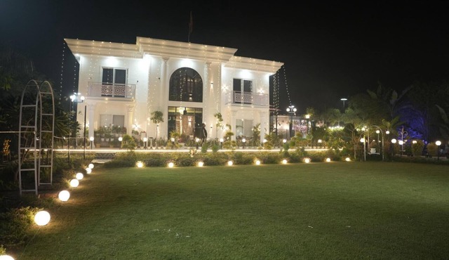 Premium 5BHK Luxury Villa with Private Pool – RasKunj by Vistaflo