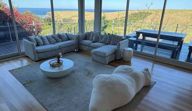 Private Luxury 4BR Retreat Near Kiama & Beaches