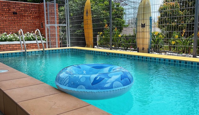 Private Port Dickson Getaway: Charming 3-Bedroom Villa with AC & WiFi