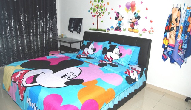 Qstay Sitiawan (Minnie Dreams) -