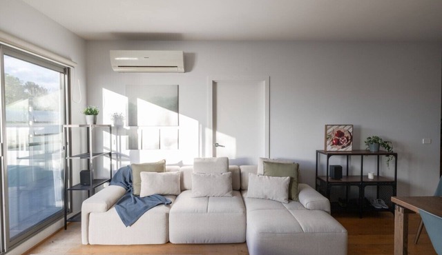 Quiet Murrumbeena Escape Near Chadstone & CBD in Murrumbeena