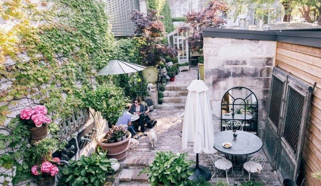 Quiet Woollahra Apartment
