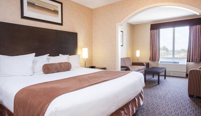 Ramada by Wyndham Estevan in Estevan