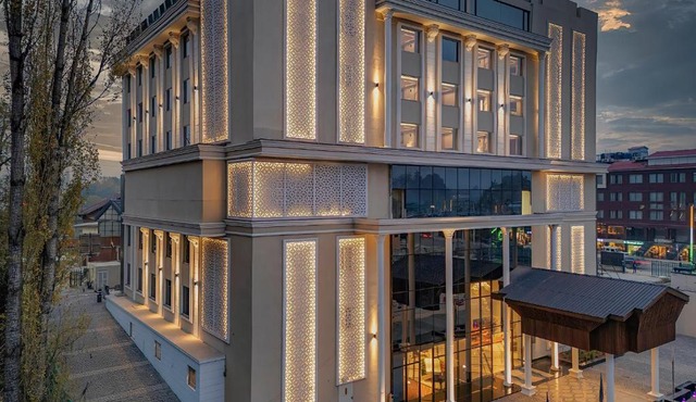 Ramada Encore by Wyndham Rajbagh Srinagar