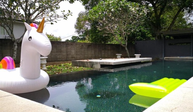 Relaxing Forest PoolVilla PJ