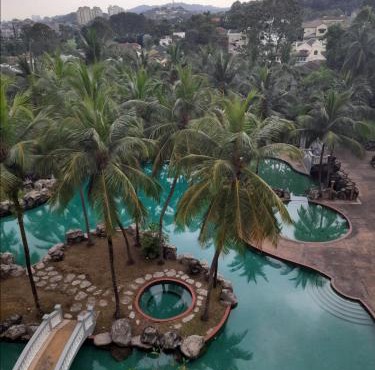 Resort Style Golf club seksyen 13 shah alam