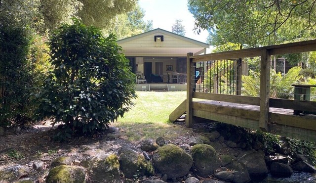 River’s Edge secluded cottage