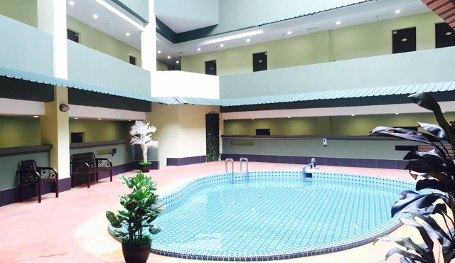 Riverview Hotel