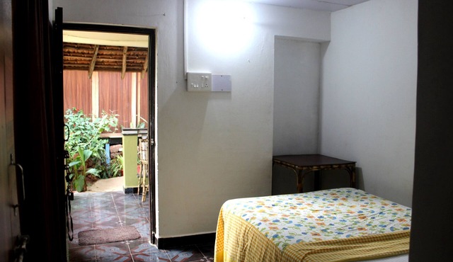 Room. no.110 garden-view