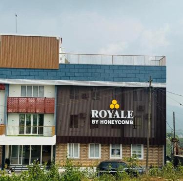 Royale By Honey Comb